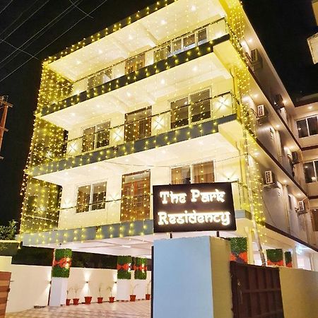 فندق The Park Residency دهرادون المظهر الخارجي الصورة